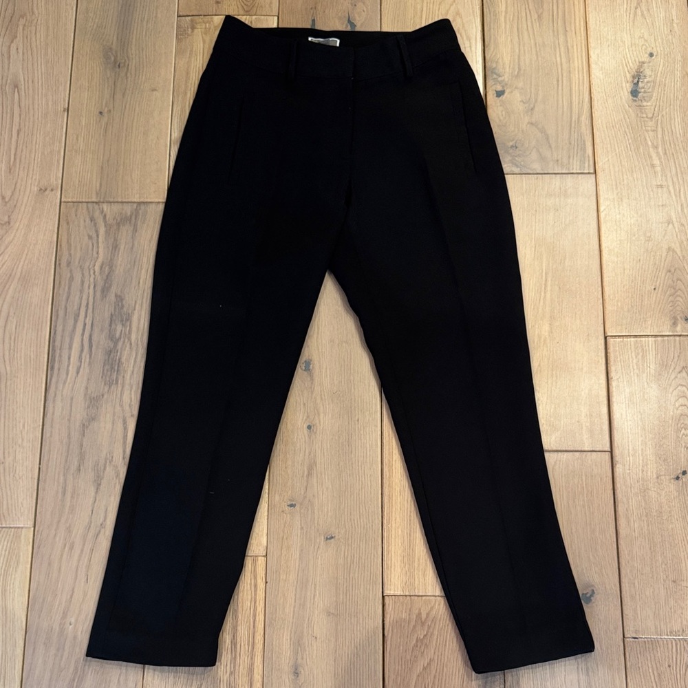 Chelsea28 crepe black pants